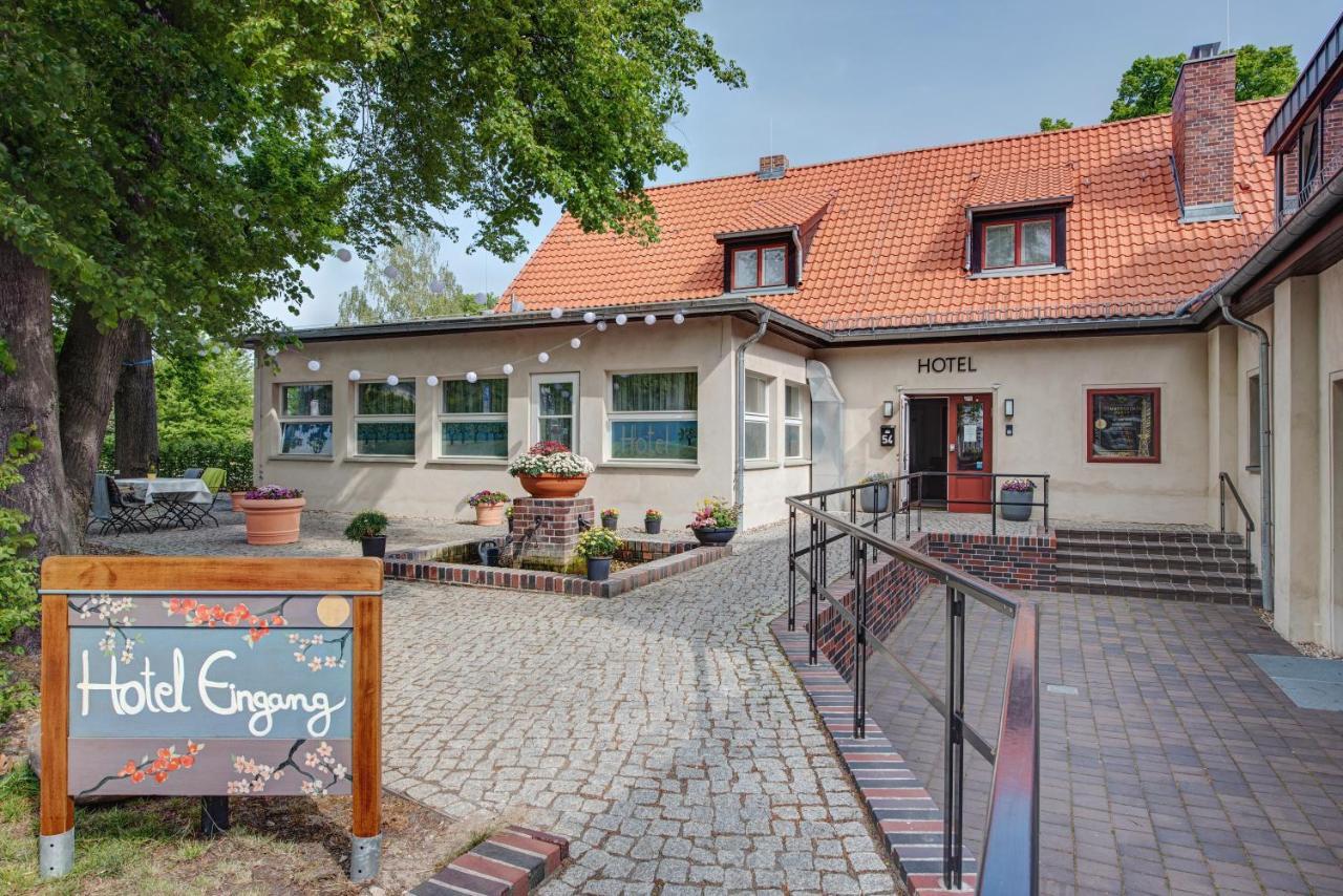 Landhotel Diana Teltow Buitenkant foto