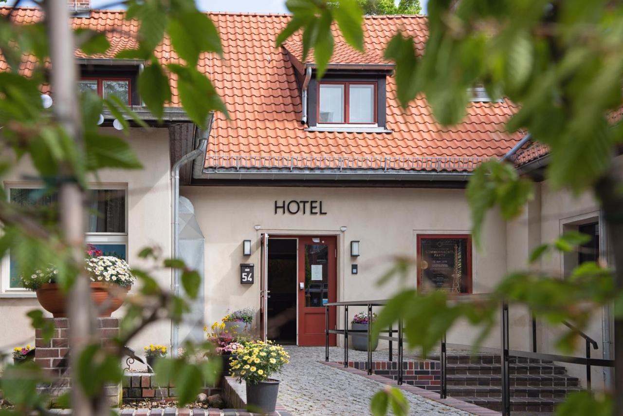 Landhotel Diana Teltow Buitenkant foto